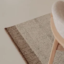 Vloerkleed Nifelia kleur Beige