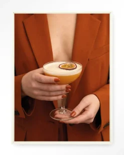Wandkleed Pornstar Martini in maat en frame naar keuze